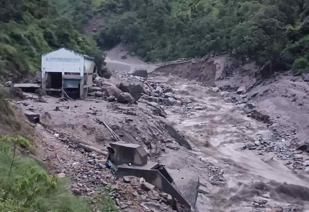 Cloudburst in himachal